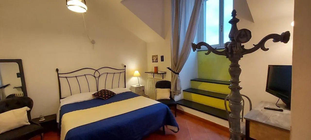 B&B Palazzo Oddo Albenga Bed & Breakfast